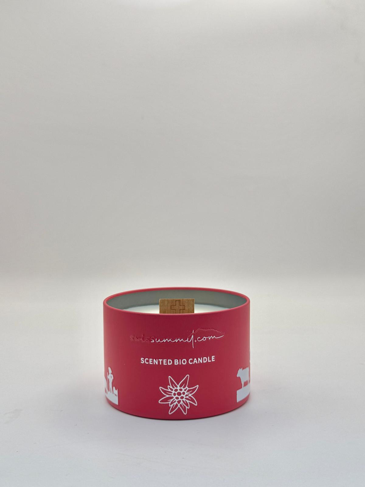 Duftkerze Berggras in roter Dose offen